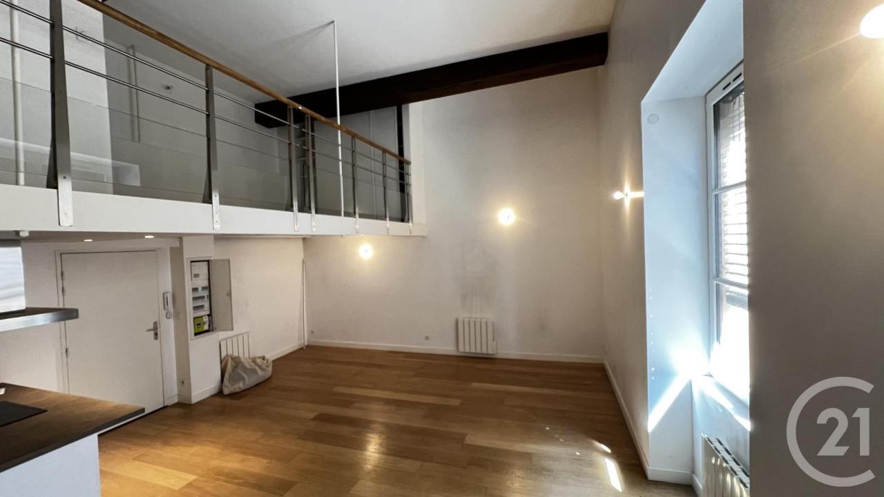 Lyon, Rhône-Alpes 69002, France