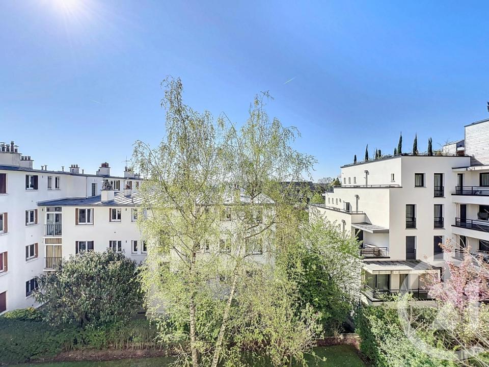 St Cloud, איל-דה-פרנס 92210, צרפת