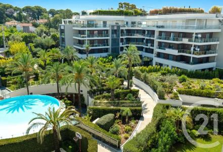 Juan Les Pins, Provence-Alpes-Côte D'Azur 06160, Pháp