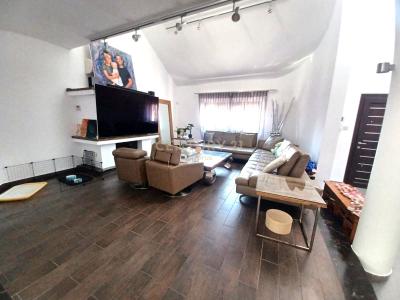 Agios Athanasios, Síp