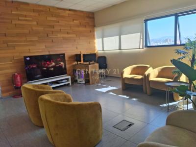 Mesa Geitonia, Cyprus