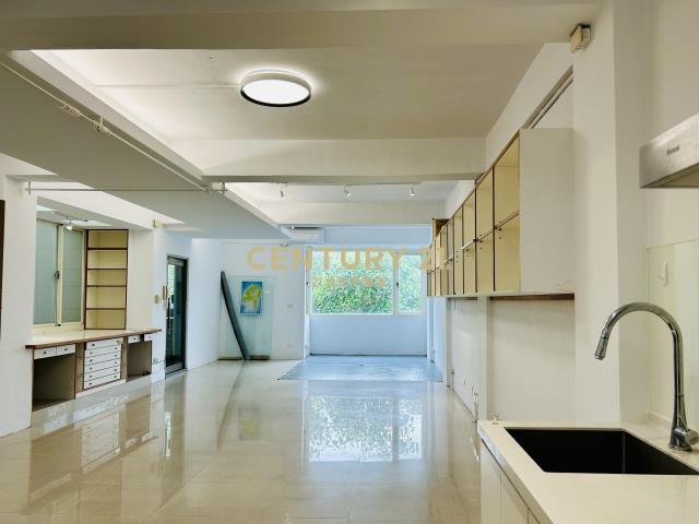 民生東路五段, Songshan Dist., Taipei 105, Taiwan