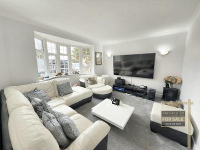 87, Shelley Crescent, HOUNSLOW, United Kingdom