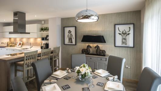 0/1, 220, New Home, United Kingdom