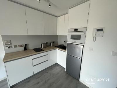 0/1, 220, The Hub, Eastside, 지브롤터