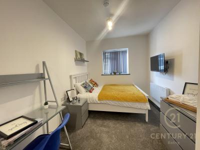 67, Heston Avenue, HOUNSLOW, United Kingdom