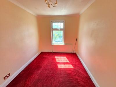 39, Harpour Road, BARKING, United Kingdom