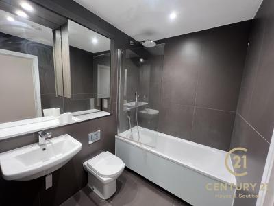 Flat 112, 3, Lampton Road, HOUNSLOW, 영국