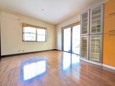 鶏冠井町八ノ坪, 向日市, Kyoto 617-0004, Japan