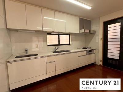 紀見ケ丘３丁目, 和歌山県橋本市紀見ケ丘3丁目　中古戸建, 橋本市, Wakayama 648-0092, Japonya