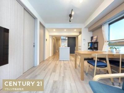 江坂町1丁目, プレミスト江坂, 吹田市, Osaka 564-0063, Japonya