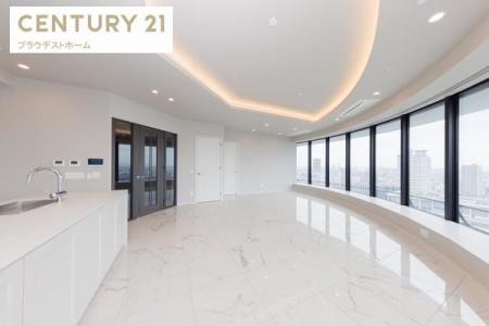 堂島2丁目, ブリリアタワー堂島 40F&フォーシーズンズホテル, 大阪市北区, Osaka 530-0003, Japan