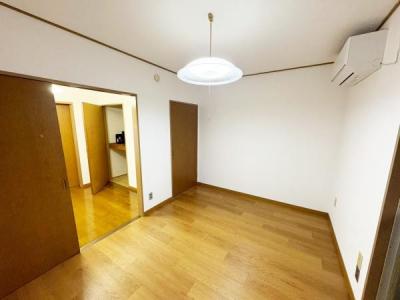 102, 赤山町４丁目7-43, メゾンS, 越谷市, Saitama 343-0807, Japan