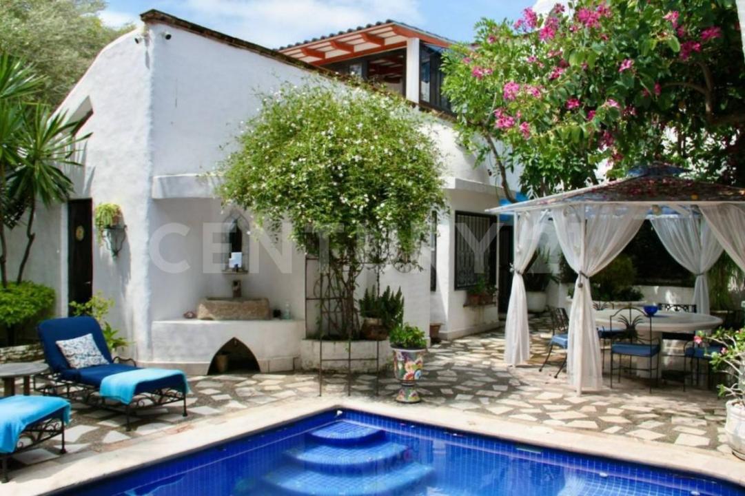 Santa Fe 25, Chapala, Jalisco 45906, Mexico