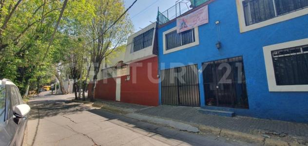 11151 Cesar A Ruiz , Tlalnepantla De Baz, Estado De México 54050, México