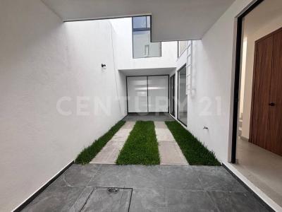 Venta Casa Nueva Barrio De Santiago, San Pedro Cholula ., San Pedro Cholula, Puebla 72760, Mexico