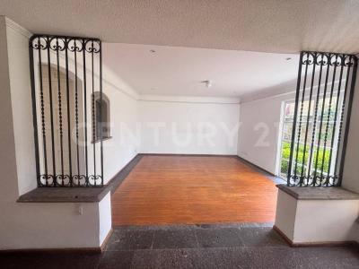 Renta de casa en exclusiva ubicación en la Calera ., Puebla, Puebla 72520, Mexico