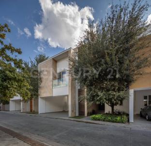 Av. Real San Agustin 25, San Pedro Garza García, Nuevo León 66277, Meksyk