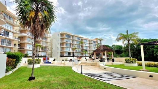 MONTE ATHOS , Cancún/Benito Juárez, Quintana Roo 77500, México