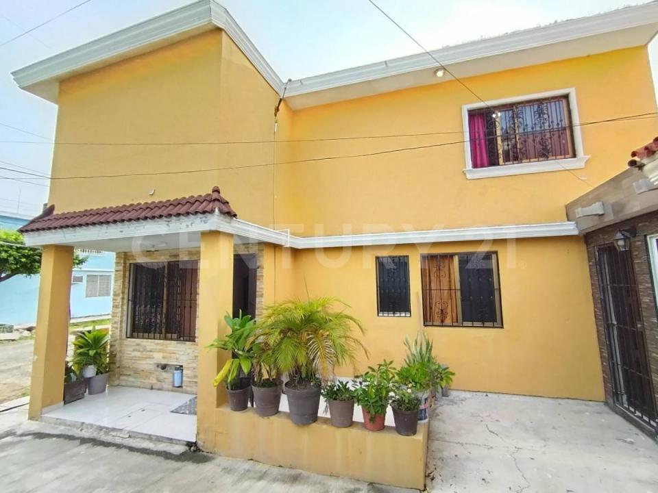 AND. PLAYA LAS GLORIAS 238, Mazatlán, Sinaloa 82128, Messico