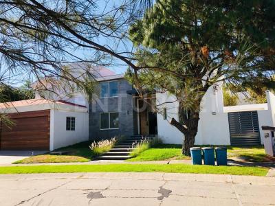 PASEO DE LOS PINOS 129, Tlajomulco De Zúñiga, Jalisco 45643, Mexico