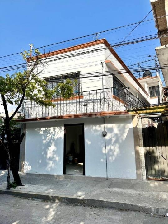 Av. del Pino 772, La Paz, Estado De México 56430, México