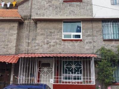 AV QUINTANA ROO Y RECURSOS HIDRAULICOS CONDOMINIO 14 CASA 15, Tultitlán, Estado De México 54938, Mexico