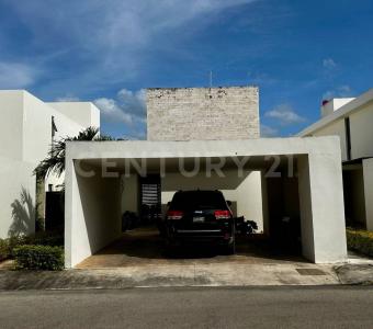 21 manzana 311 83, Mérida, Yucatan 97305, Mexico