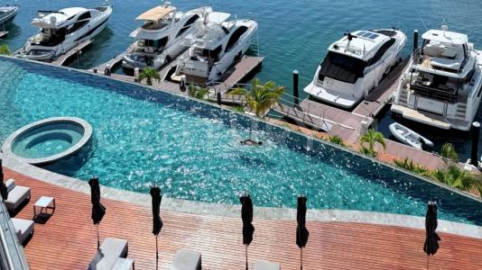 Shark Tower S/N, Cancún/Benito Juárez, Quintana Roo 77500, Mexico