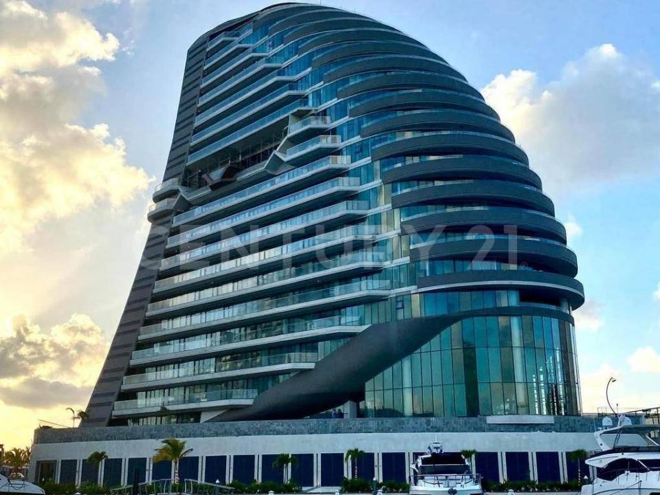Shark Tower S/N, Cancún/Benito Juárez, Quintana Roo 77500, Mexico