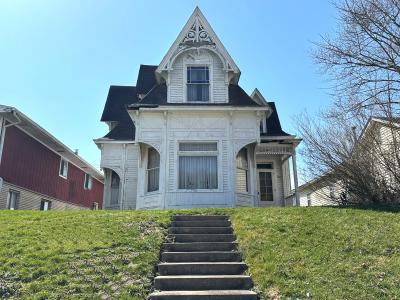 914 South 8th Street, Ironton, Kentucky 45638, USA