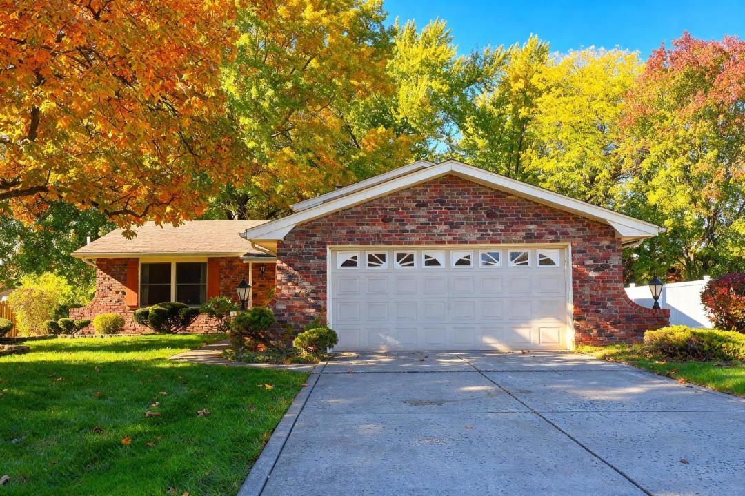 2324 Robinhood Boulevard, Schererville, Indiana 46375, Estados Unidos