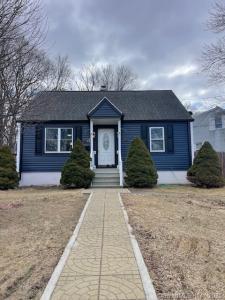 120 Celia Drive, Waterbury, Connecticut 06705, USA