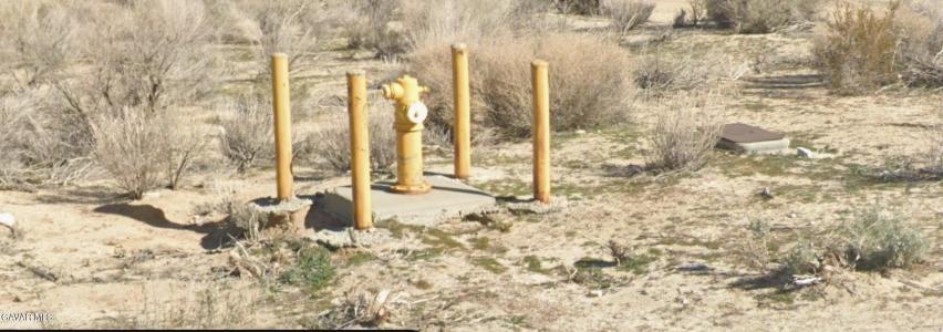 E W 11 Apn 3037-026-031, Pearblossom, 캘리포니아 93553, 미국