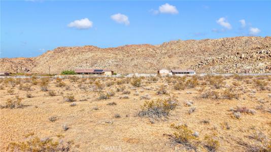 2222 Ottowa Road, Apple Valley, Califórnia 92307, Estados Unidos