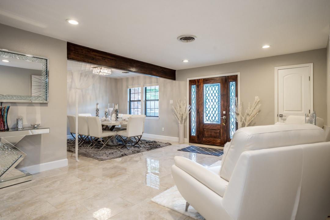 12739 Memorial Drive, Houston, Техас 77024, Соединенные Штаты