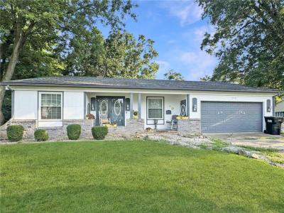 1218 Woodlawn Dr, Charleston, Illinois 61920, Stati Uniti