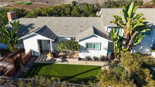 1864 Winterwarm, Fallbrook, California 92028, Stati Uniti