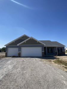 4971 Chickadee Drive, Woodburn, Indiana 46797, USA