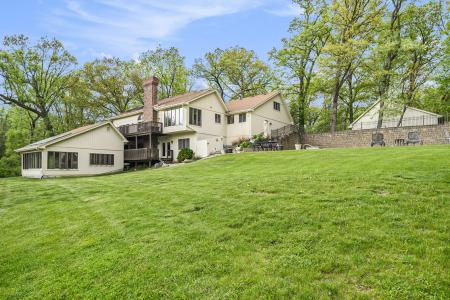 501 Eagle Court, Valparaiso, Indiana 46383