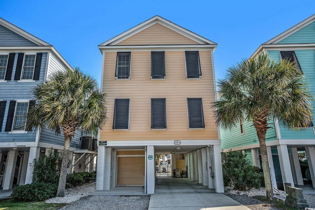 219 N Yaupon Dr., Surfside Beach, South Carolina 29575, USA