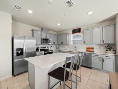 2106 Charming Avenue, Davenport, Flórida 33896, Estados Unidos