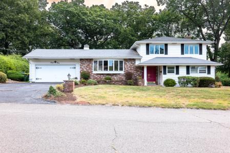 49 Birchfield Dr, Waterbury, كونيتيكت 06705, الولايات المتحدة