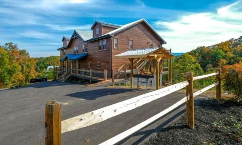 1481 Sleepy Valley Lane, Sevierville, Теннесси 37876, Соединенные Штаты