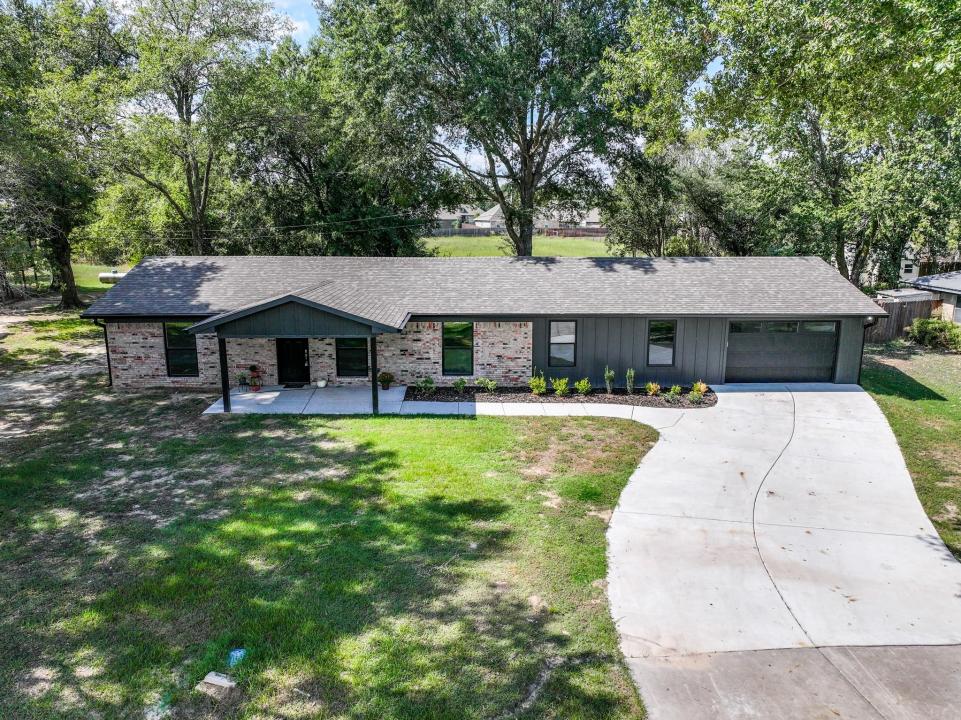 1703 Arbala Rd, Sulphur Springs, Texas 75482
