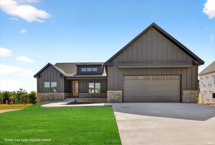 724 E Crestline Drive, Bloomington, Indiana 47401, USA