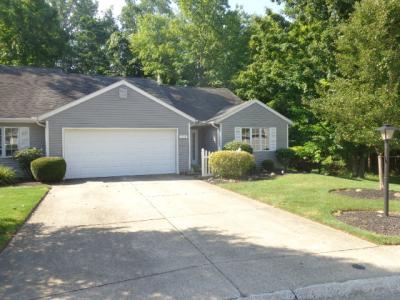 9834 Brookline Oval, Strongsville, Ohio 44136, USA