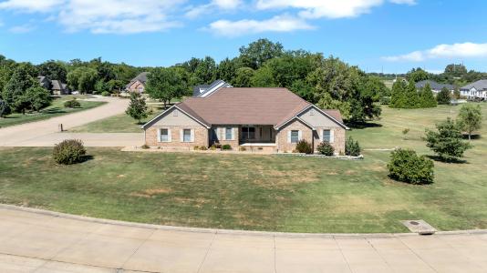 7731 Briar Creek Lane, Waterloo, Illinois 62298, USA