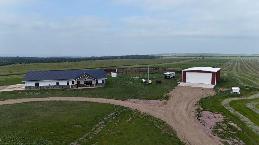 31317 405th Ave., Avon, South Dakota 57315, USA