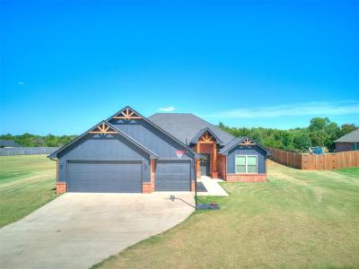 921 Red Rock Road, Blanchard, Oklahoma 73010